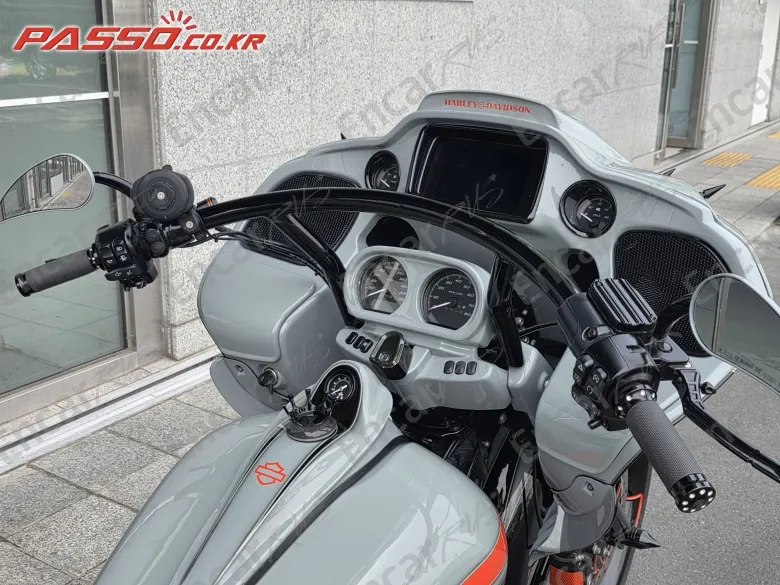HARLEY-DAVIDSON FLTRX - фото 3