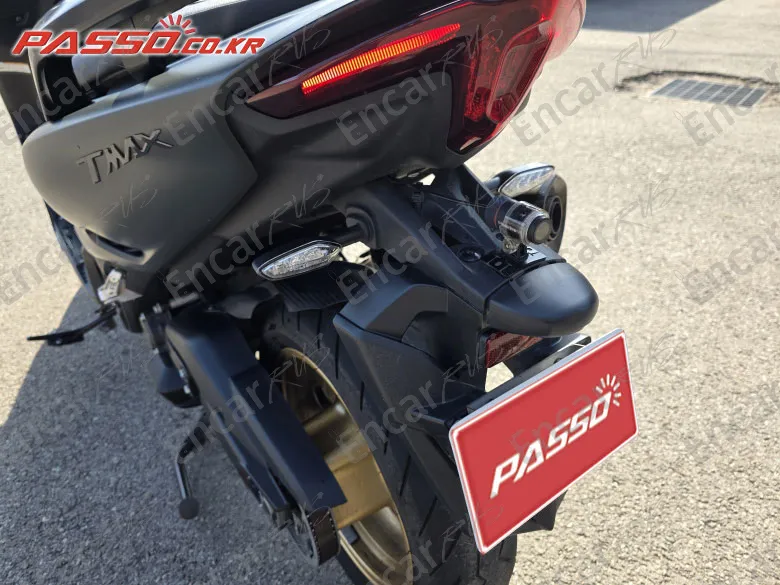 Yamaha T Max 560 - фото 2