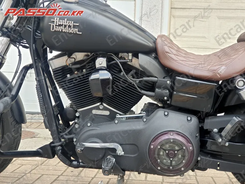 HARLEY-DAVIDSON FXDBI - фото 4