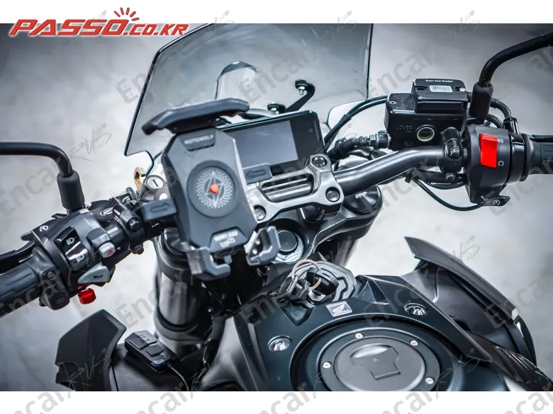 HONDA CB 650 R ABS - фото 3