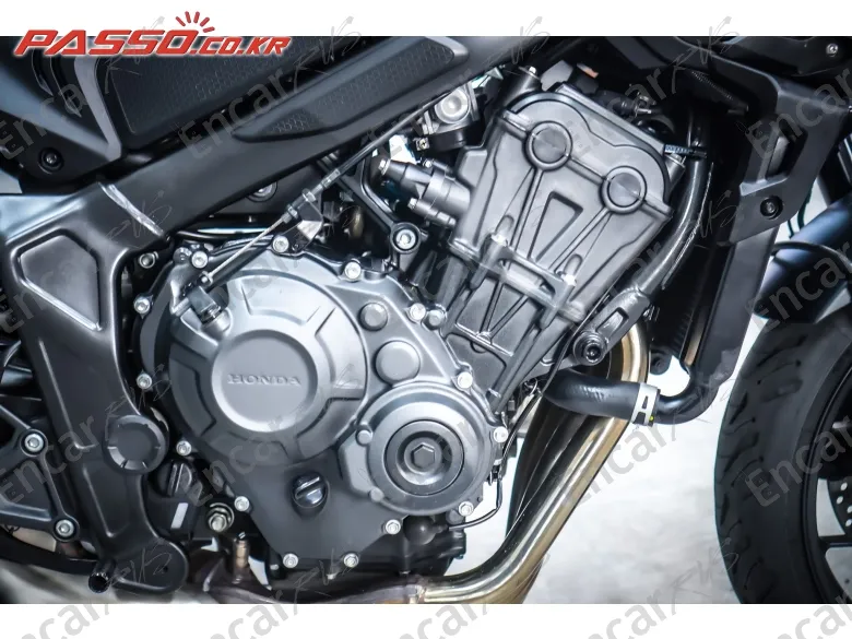 HONDA CB 650 R ABS - фото 4