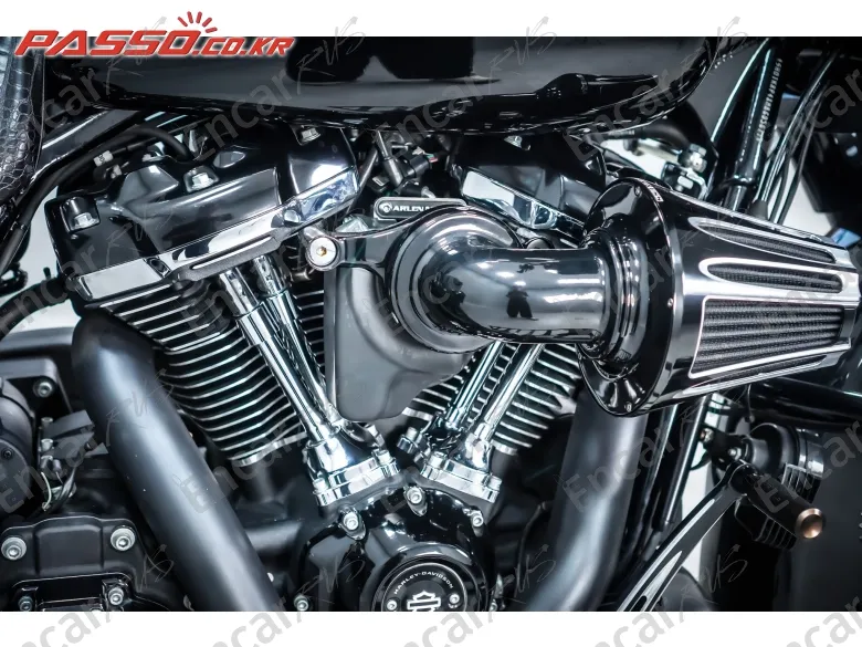 Harley-Davidson Flhxs Street Glide Special - фото 4
