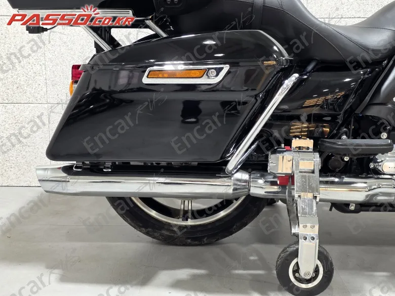 Harley-Davidson Ultra Limited - фото 3