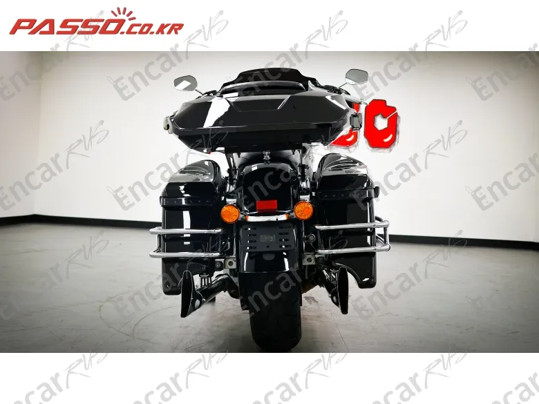 HARLEY-DAVIDSON FLHX - фото 2
