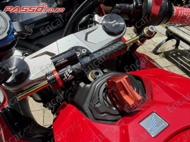 HONDA CBR 650 R ABS - фото 3