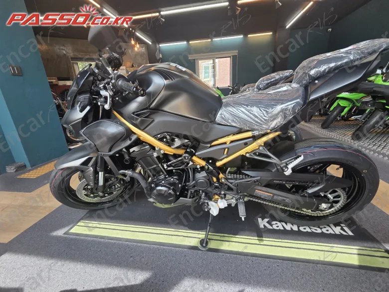 Kawasaki Z 900 Abs - фото 1