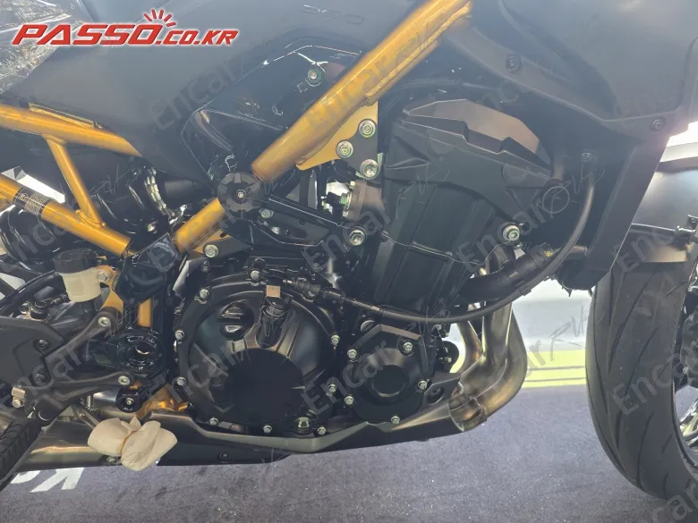 Kawasaki Z 900 Abs - фото 4