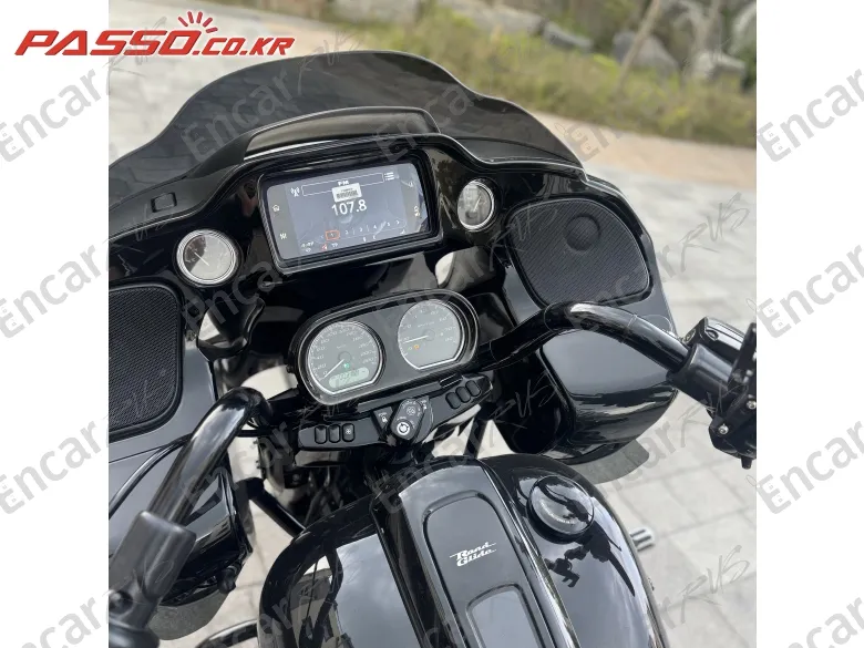 HARLEY-DAVIDSON ROAD GLIDE ST - фото 3