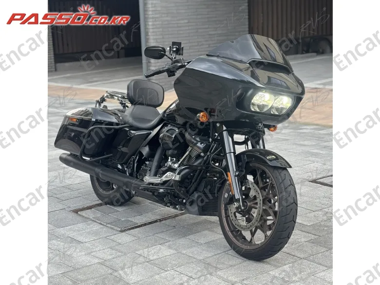 HARLEY-DAVIDSON ROAD GLIDE ST - фото 5