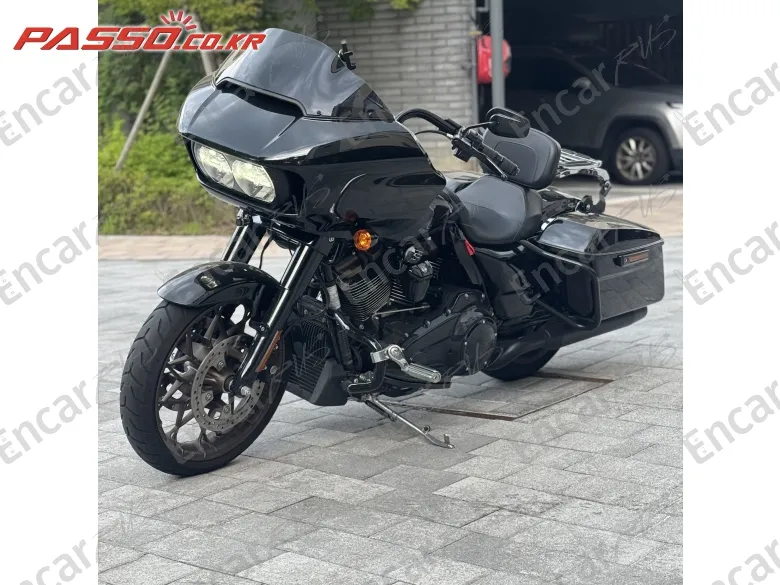 HARLEY-DAVIDSON ROAD GLIDE ST - фото 6