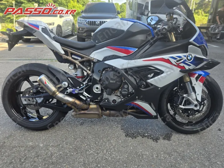 BMW S 1000 RR - фото 0