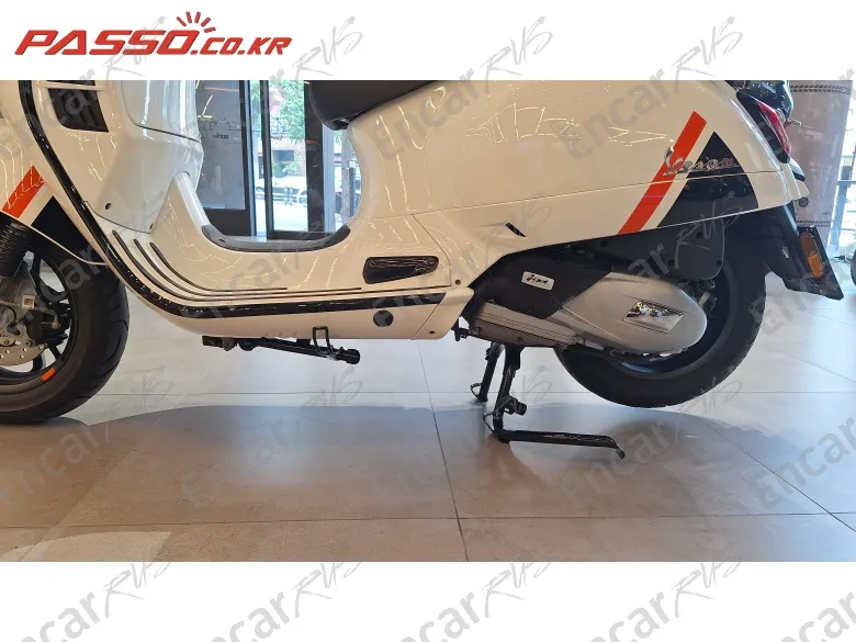 VESPA GTS 125 SUPER SPORTS - фото 4