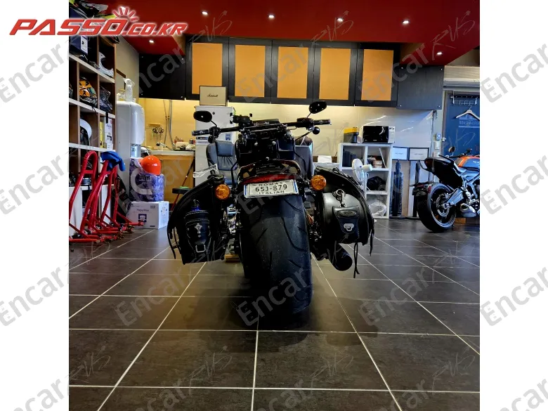 HARLEY-DAVIDSON BREAKOUT - фото 2