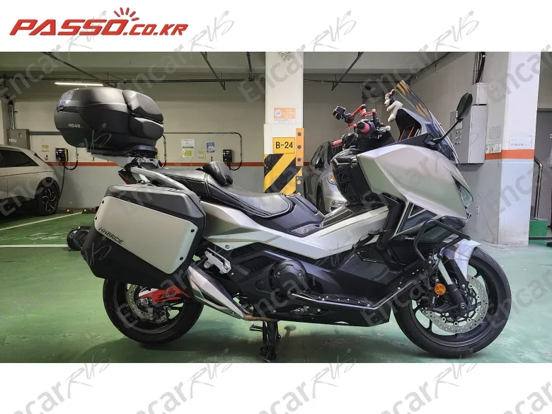 HONDA FORZA 750 - фото 0