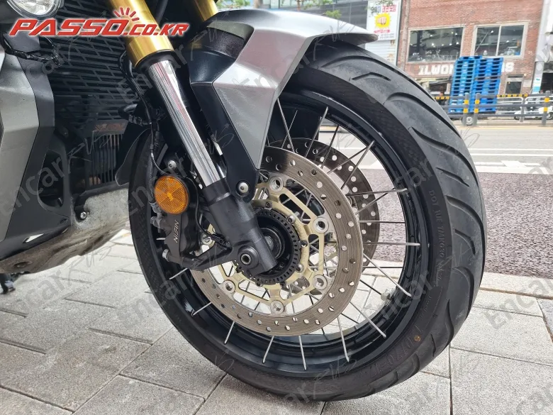 HONDA X ADV - фото 5