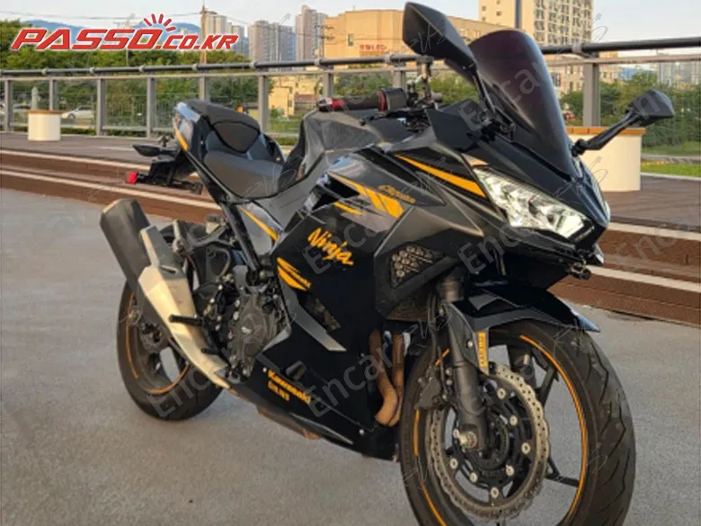 KAWASAKI NINJA 400 ABS - фото 0