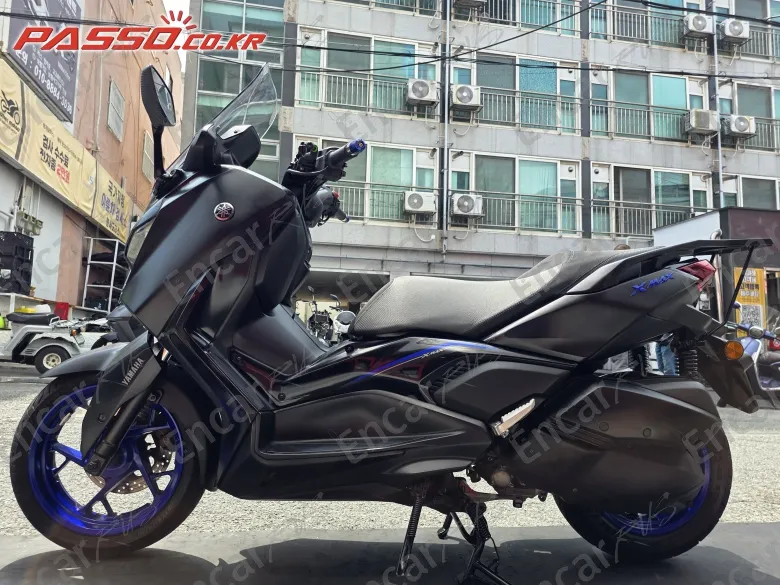 YAMAHA X MAX 300 ABS - фото 1