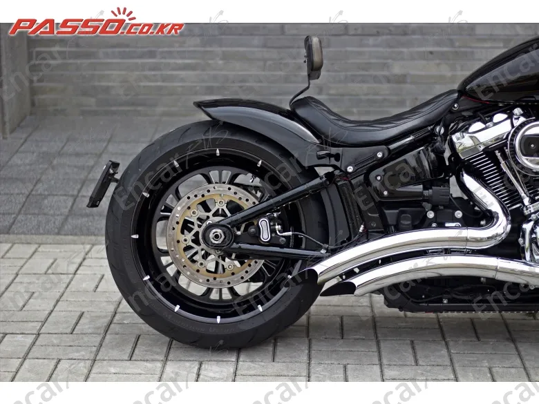 HARLEY-DAVIDSON BREAKOUT 114 - фото 6