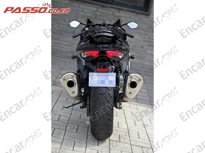 SUZUKI GSX R 1300 HAYABUSA - фото 2