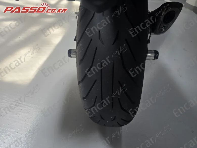 SUZUKI GSX S 1000 GT - фото 6