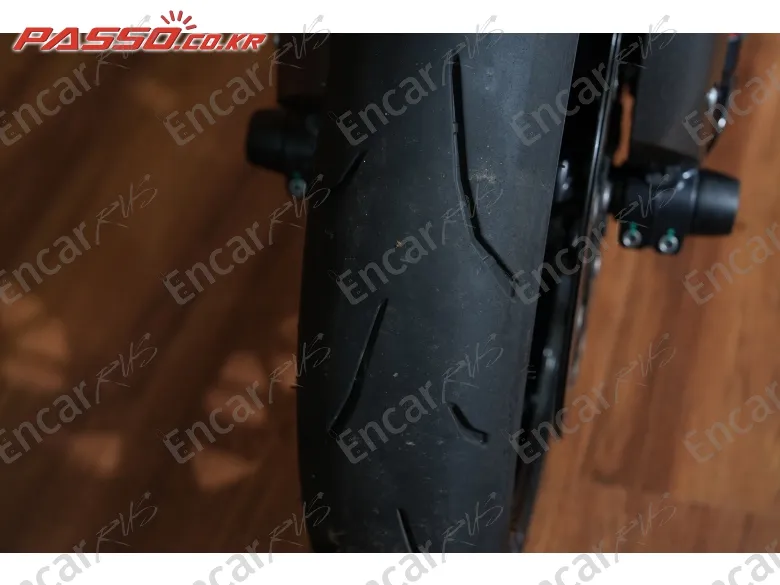 Kawasaki Zx 10 R Abs - фото 5