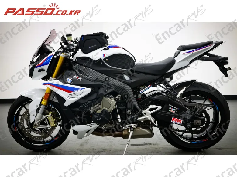 BMW S 1000 R - фото 1