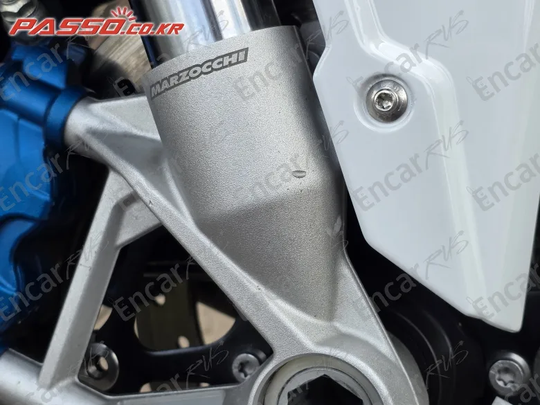 Bmw S 1000 Rr - фото 4