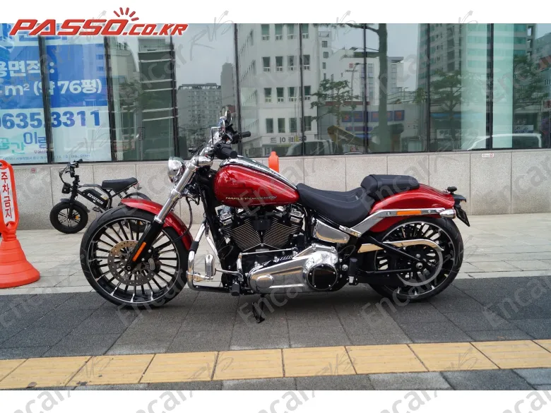 Harley-Davidson Breakout 117 - фото 1