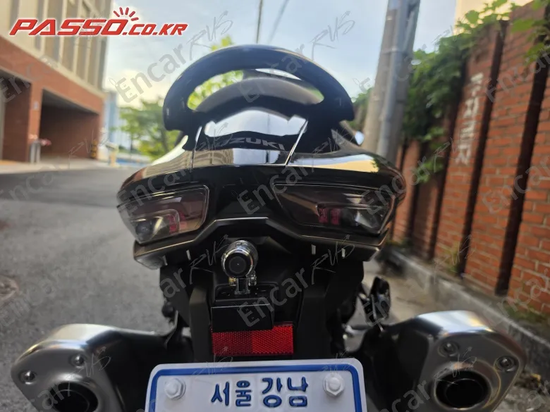 Suzuki Gsx R 1300 Hayabusa - фото 2