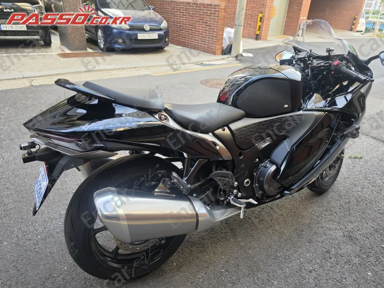 Suzuki Gsx R 1300 Hayabusa - фото 6