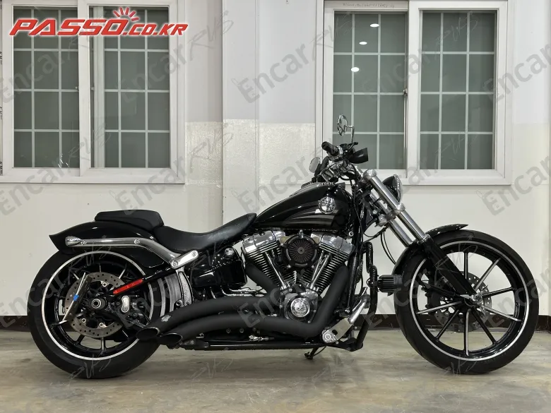 Harley-Davidson Breakout - фото 0