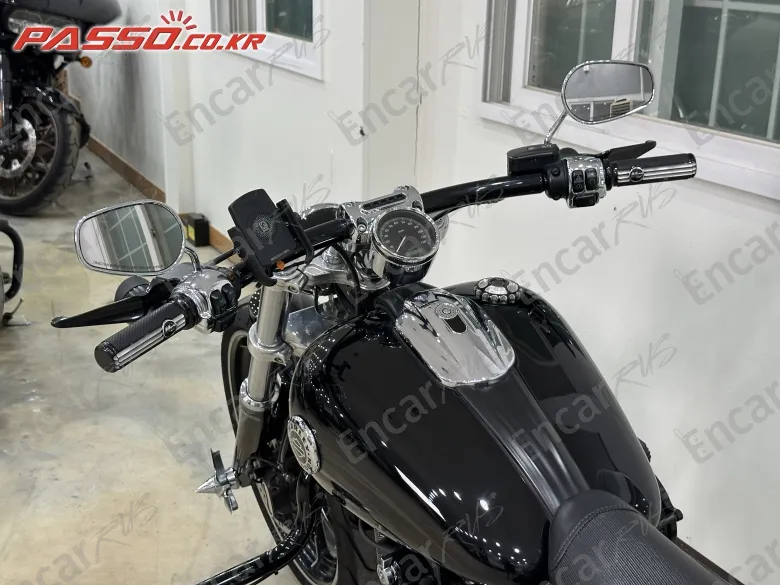 Harley-Davidson Breakout - фото 3