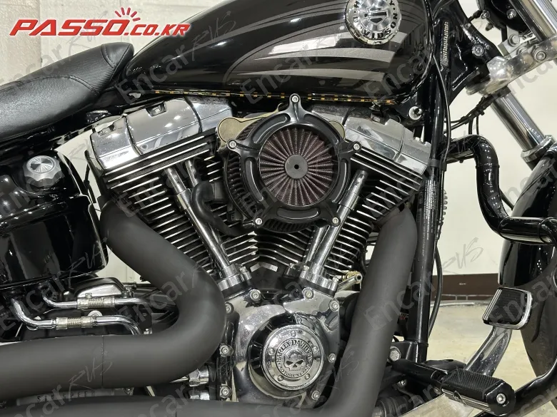 Harley-Davidson Breakout - фото 4