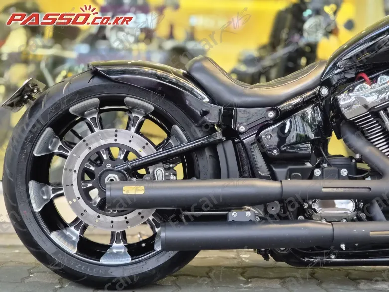 Harley-Davidson Breakout 114 - фото 6