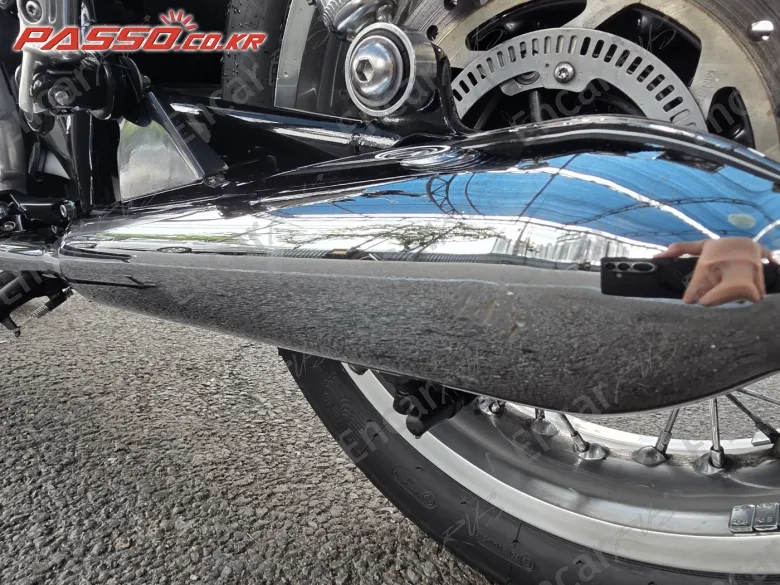 Triumph Bonneville T120 - фото 6