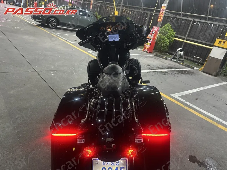 Harley-Davidson Flhx - фото 2