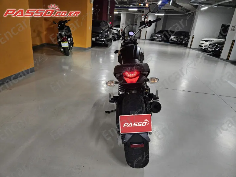 Ducati Scrambler Icon - фото 2