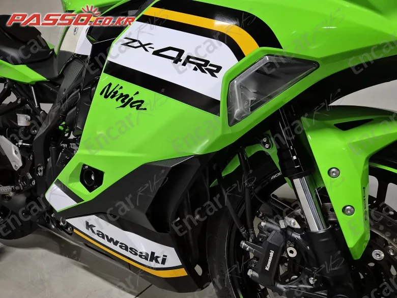Kawasaki Ninja Zx 4 Rr - фото 3