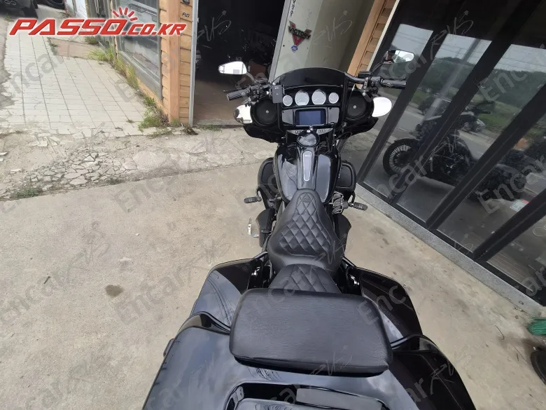 Harley-Davidson Flhxs Street Glide Special - фото 6