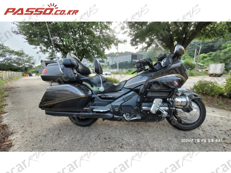 Honda Goldwing 1800 - фото 0
