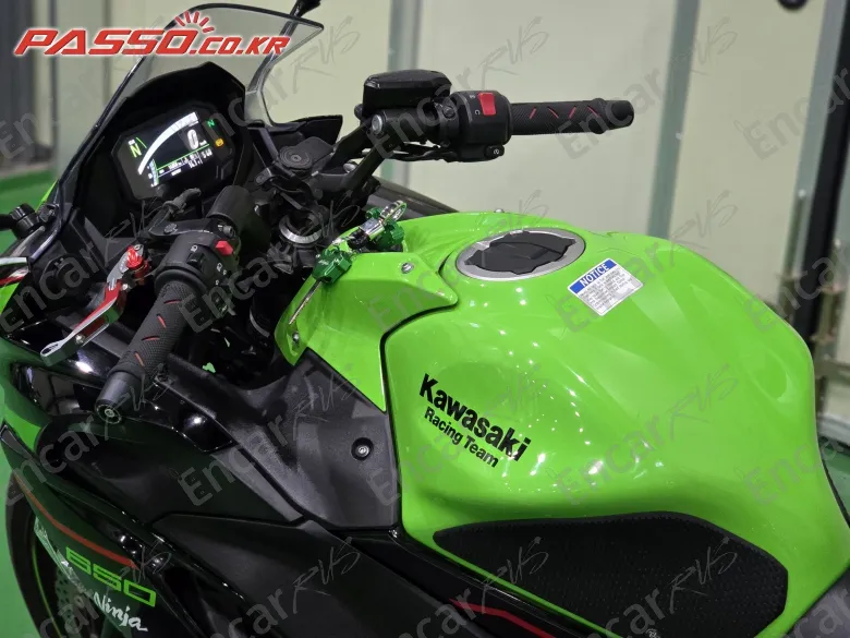 Kawasaki Ninja 650 Abs - фото 3