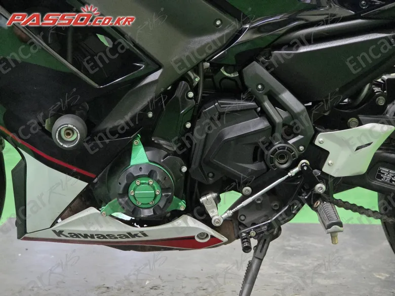 Kawasaki Ninja 650 Abs - фото 4