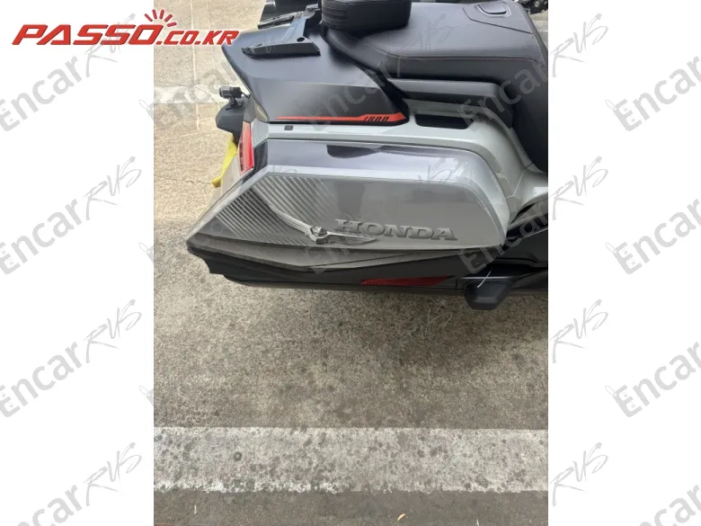 Honda Goldwing Mt - фото 6