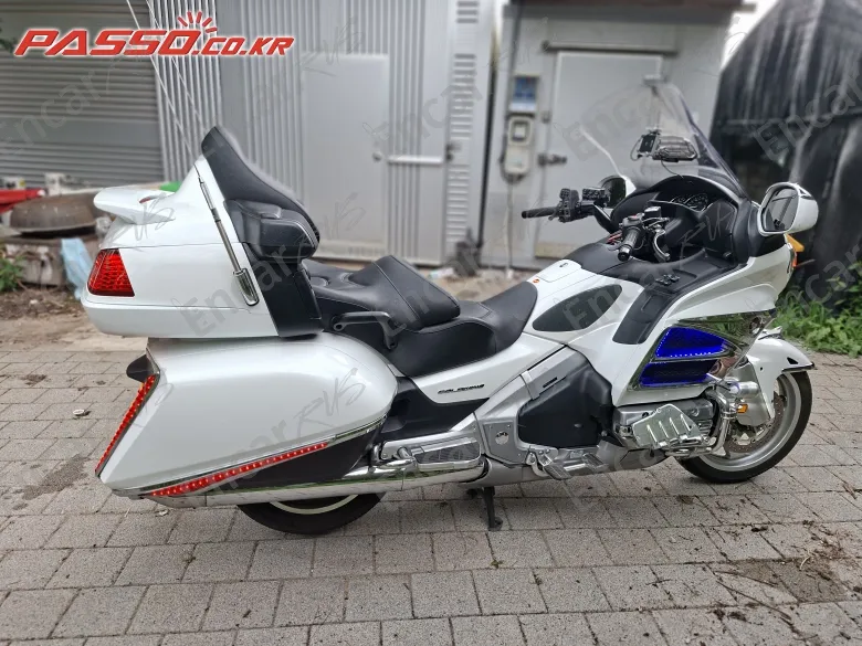 Honda Goldwing 1800 - фото 0