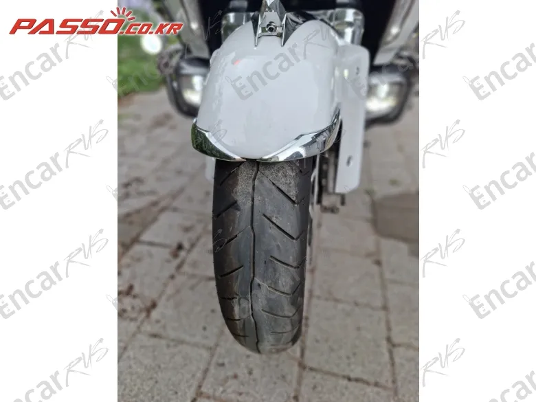 Honda Goldwing 1800 - фото 5