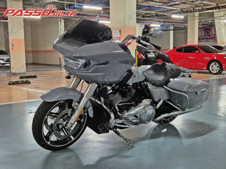 Harley-Davidson Fltr - фото 1