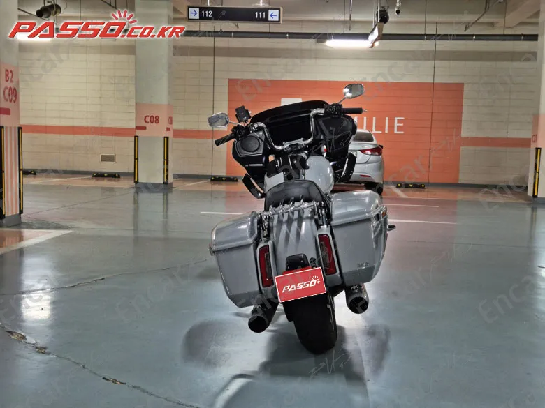 Harley-Davidson Fltr - фото 2