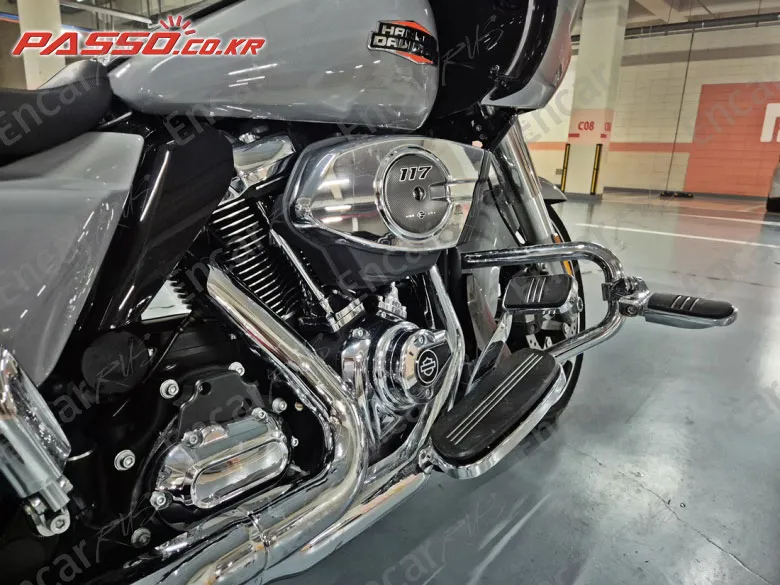 Harley-Davidson Fltr - фото 6
