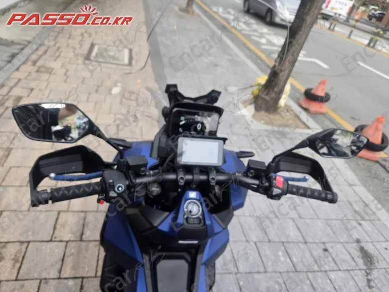 Honda Adv 350 - фото 3