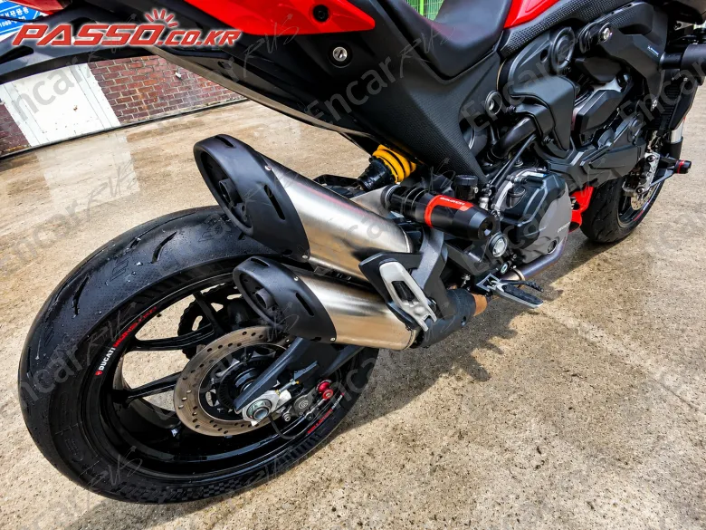 Ducati Monster 937 - фото 6